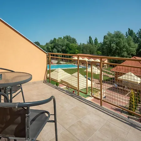 Hotel Termal Vesta Tapioszecso