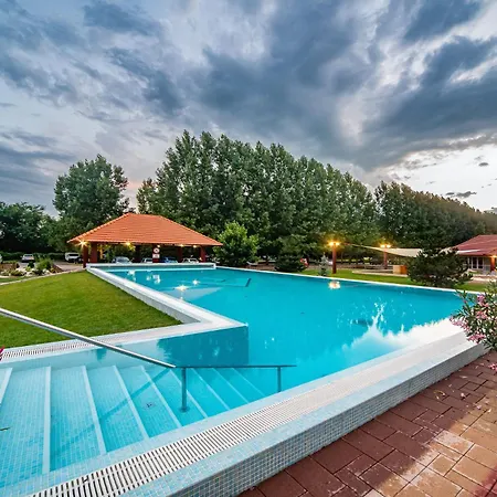 Termal Vesta Hotel Tapioszecso